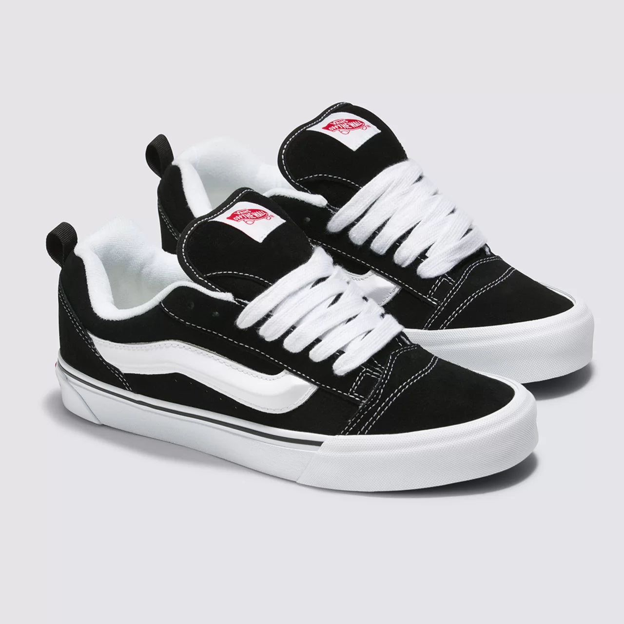 VANS KNU SKOOL