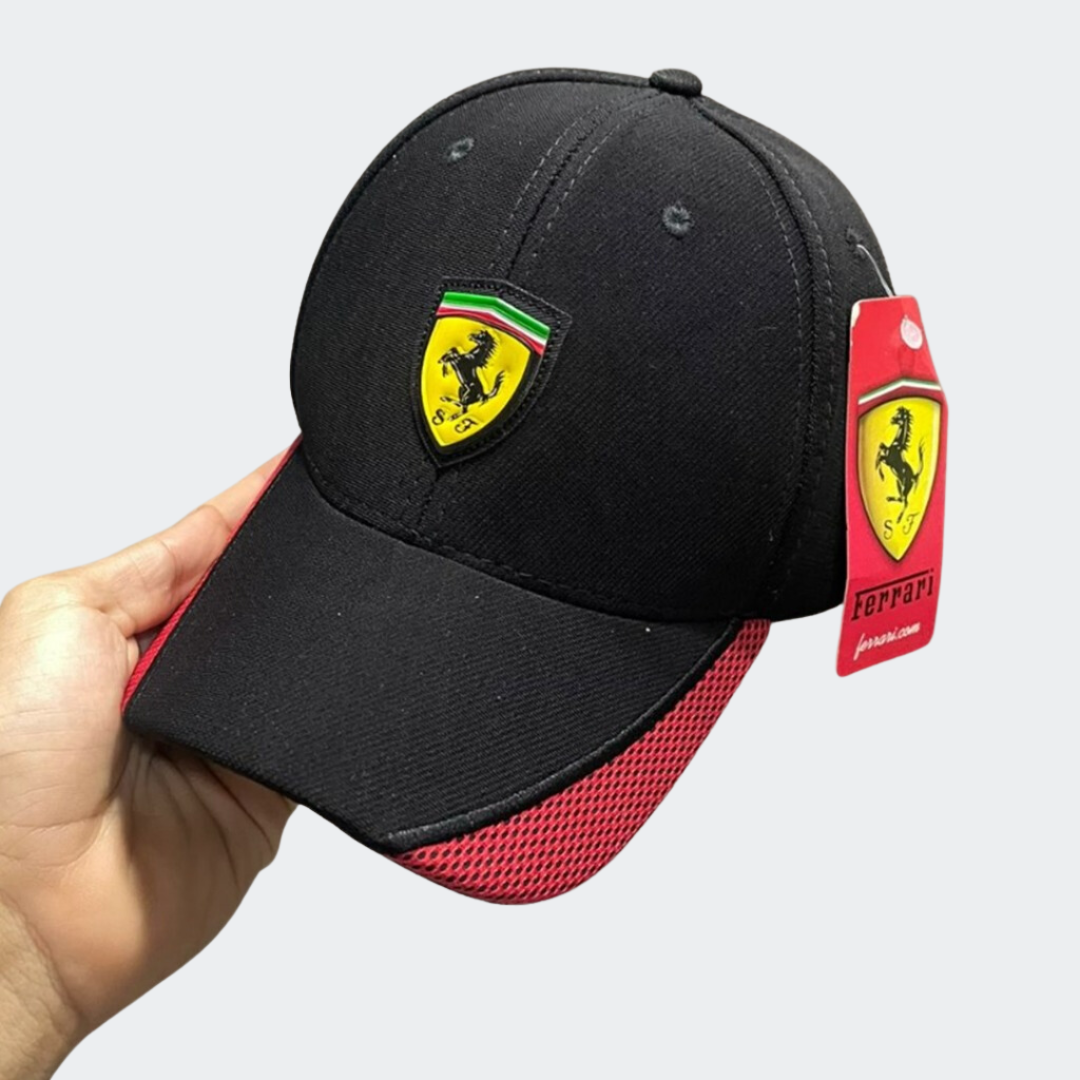 BONÉ FERRARI